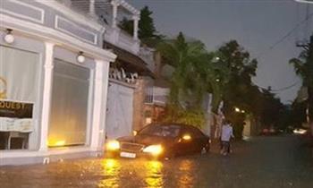 Nhà giàu Sài Gòn cũng khổ vì ngập lụt