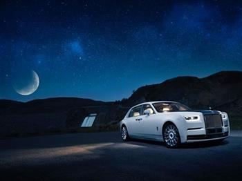 Siêu xe Rolls-Royce Phantom mới ra mắt lấy cảm hứng từ vũ trụ