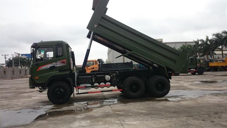 Xe tải ben US13B6X6-2 13 tấn tự đổ 3 cầu chủ động cầu REO Mỹ