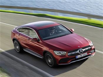 Mercedes GLC Coupe 2020 kiểu dáng thể thao hơn và động cơ mạnh mẽ hơn